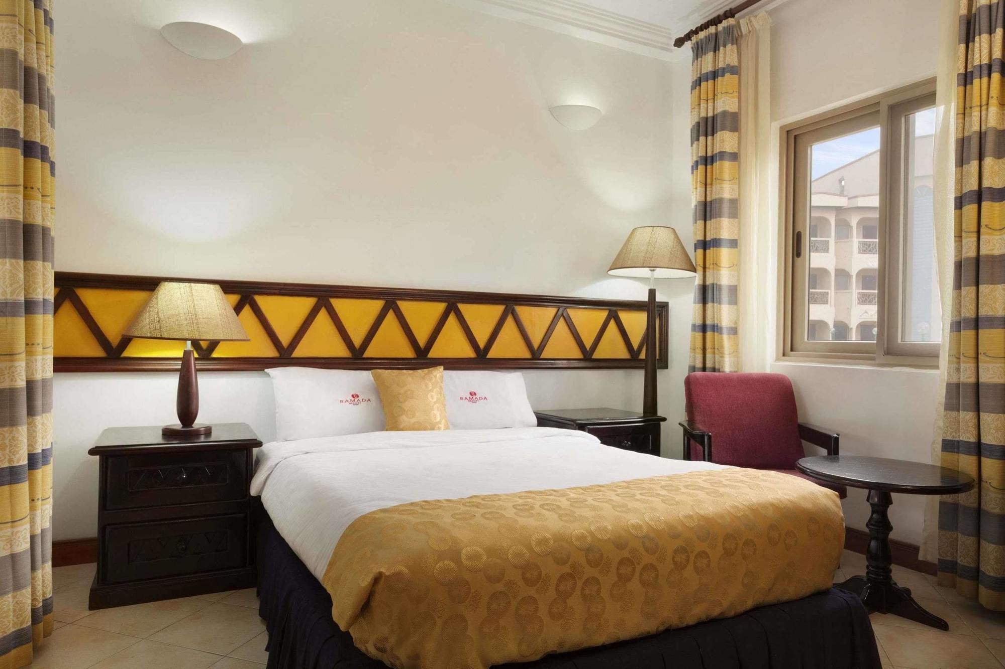 Ramada Resort Акра Екстериор снимка